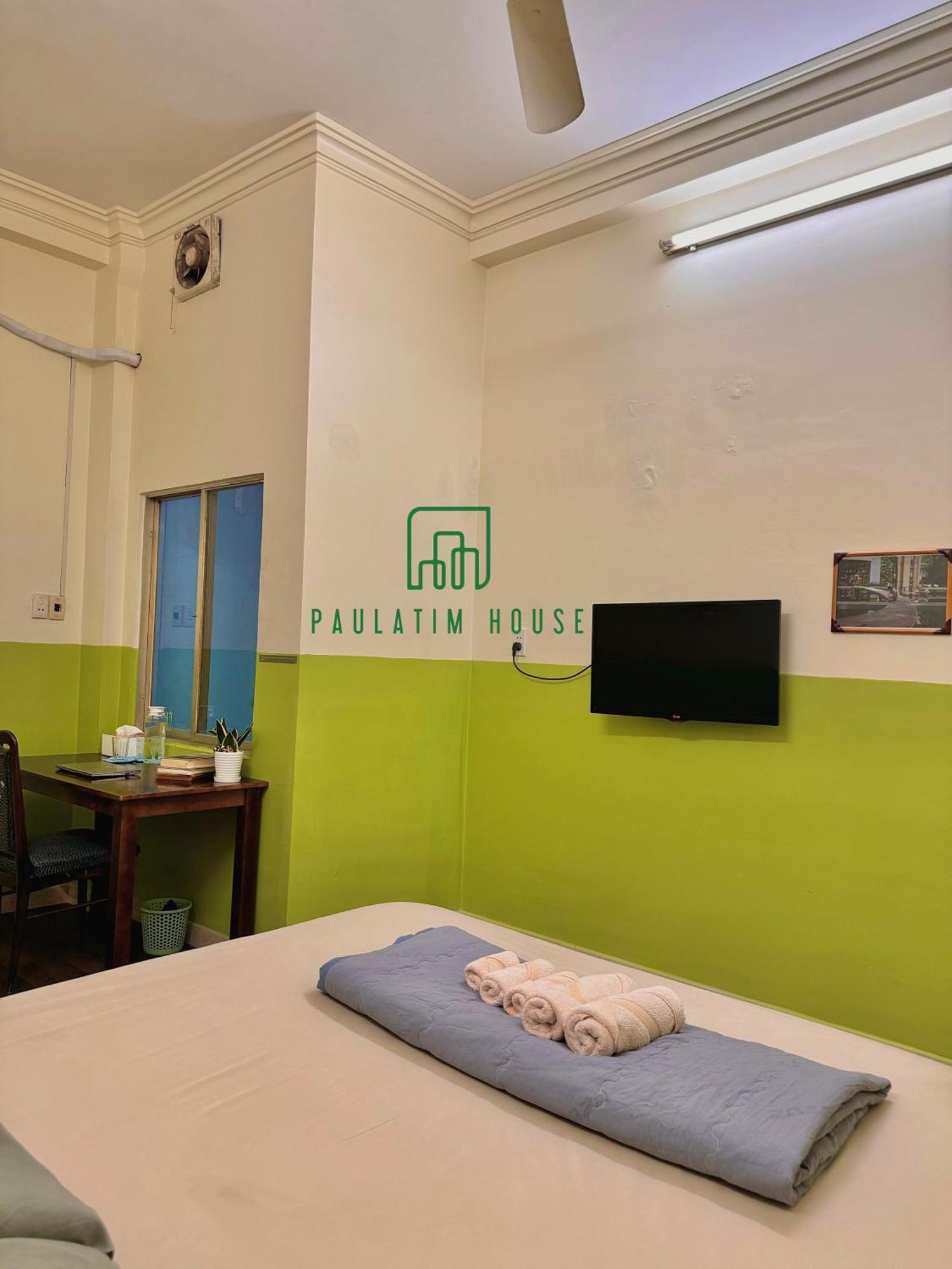Готель Paulatim House Saigon Хошимін Екстер'єр фото