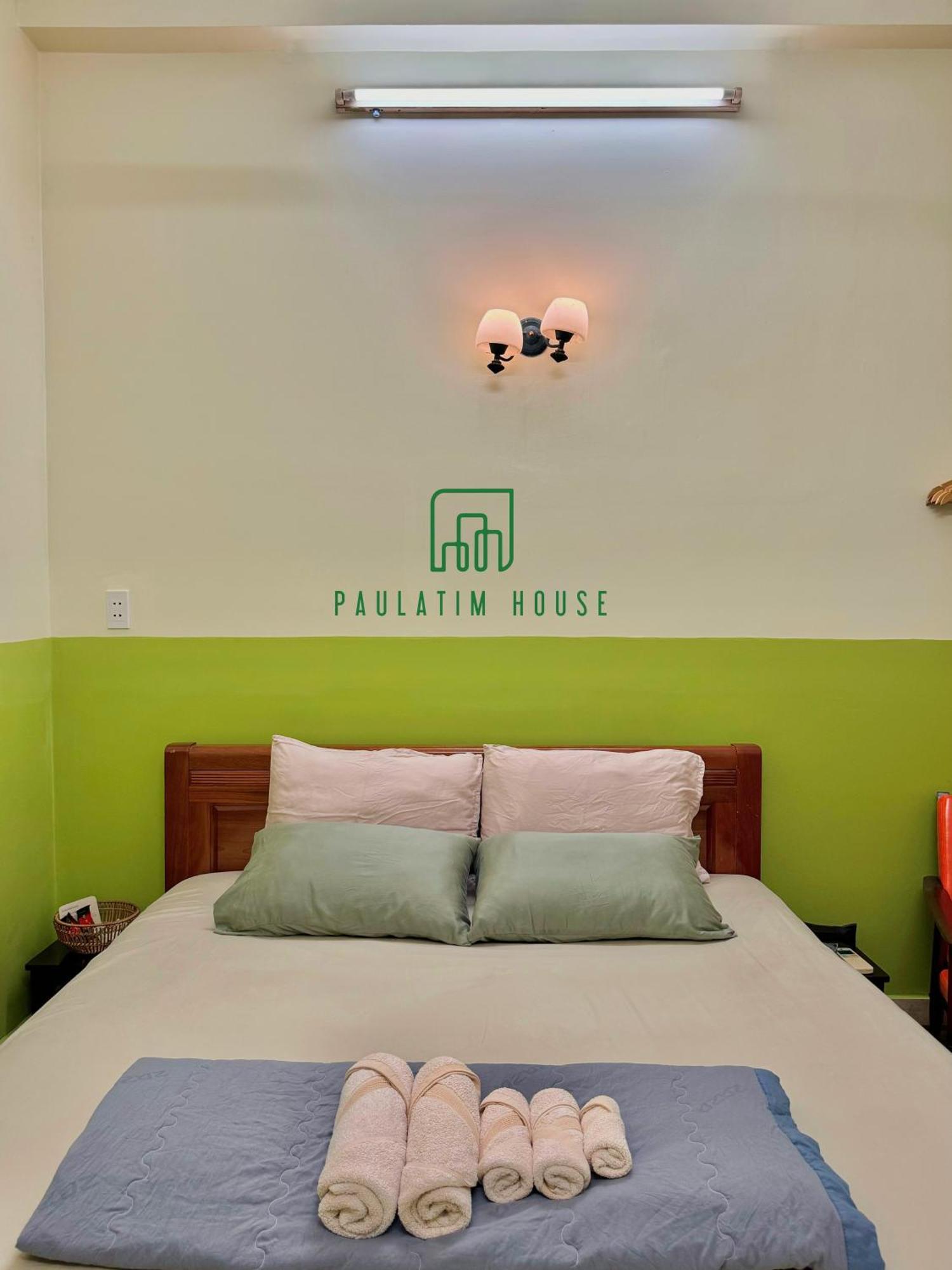 Готель Paulatim House Saigon Хошимін Екстер'єр фото